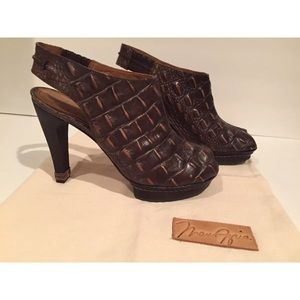 MaxAzria crocodile embossed slingback sandals 37.5